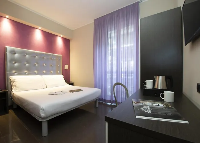 费弗酒店 3* 米兰