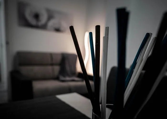 L'arche Lodovico Il Moro - House On The Navigli River 밀라노