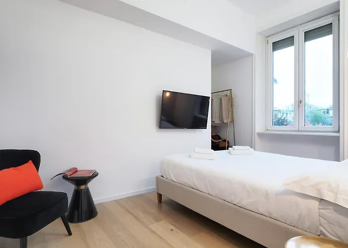 Contempora - One-bedroom Near The Park Montenapoleone - Brera *