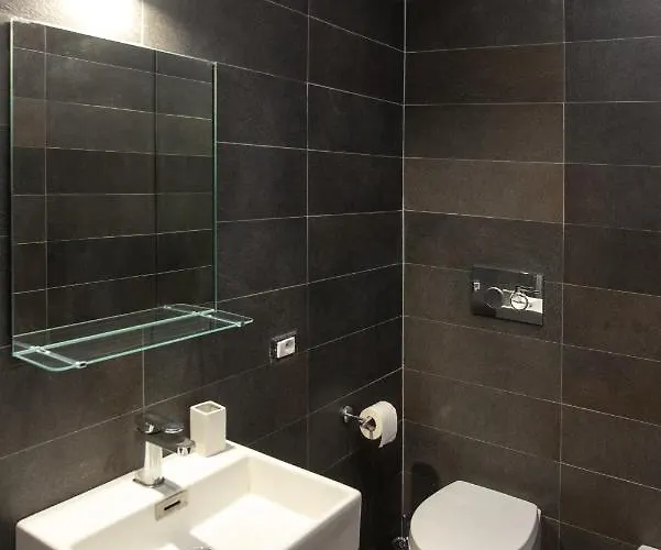 Hostmate - Milano- Savona - Tortona