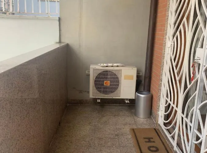 New Luxury Apartment, City Center Appartamento Milano