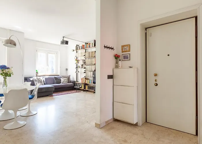 Luxury Center - Friuli 51 Master Guest *