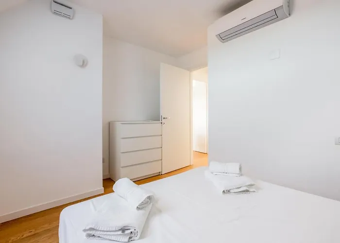 Apartment Modern With Terrace, Wifi & Ac Mailand