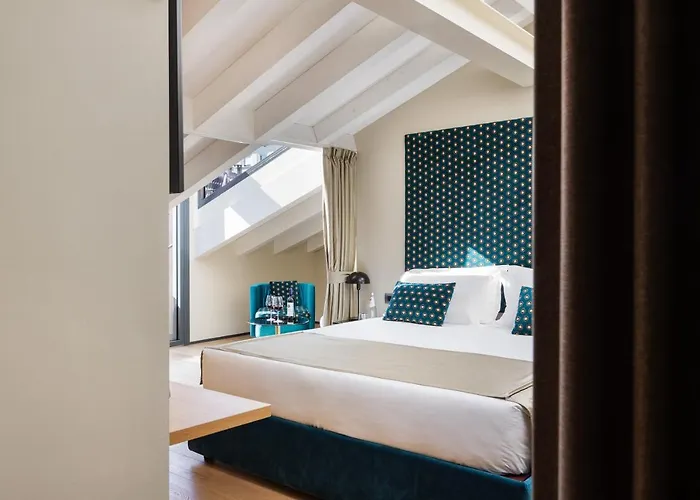 Speronari Hotell