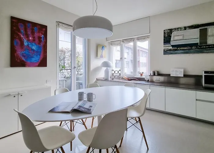 Venini Boutique Milano