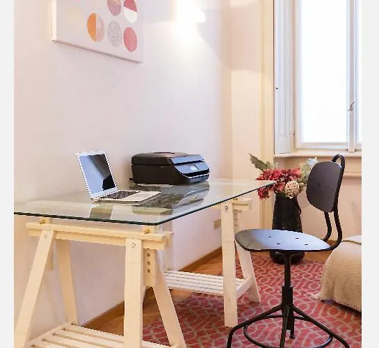 Design Ampio E Luminoso Milano