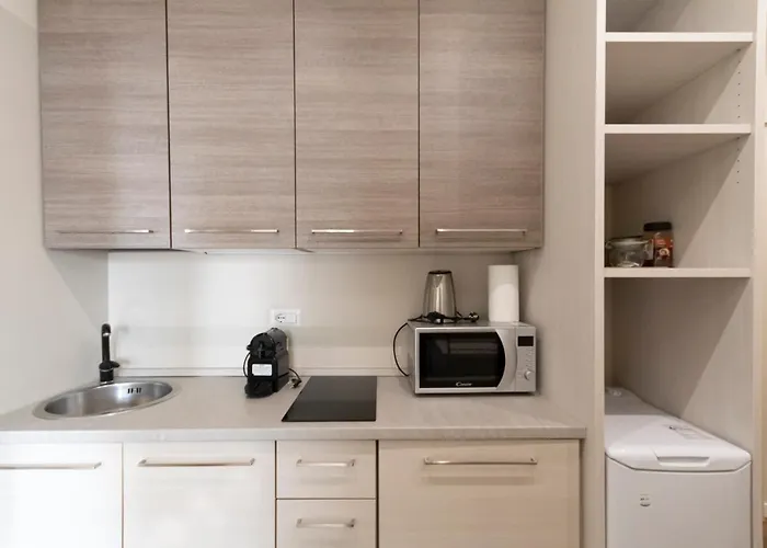 Via Torino 2 Milánó