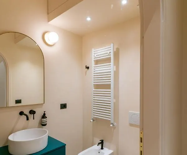 Youhosty - Borgonuovo 4 Διαμέρισμα Μιλάνο