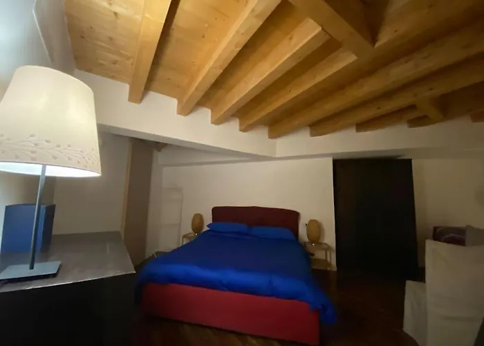 Open Space City Center Con Terrazzo E Due Bagni Apartman