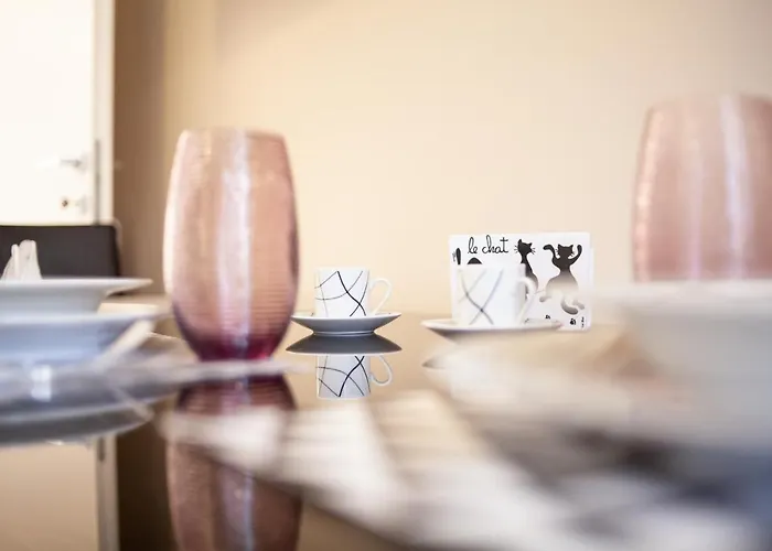 Lambrate Elegant Bright Apartment Milan