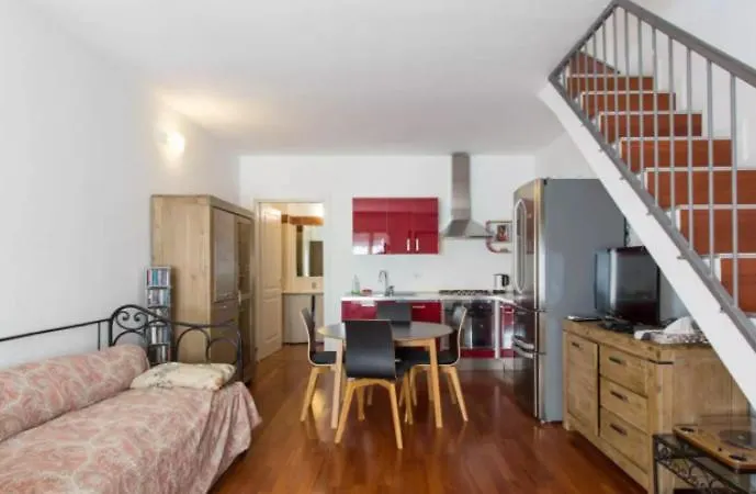 Vintage In Corvetto Area * Milán