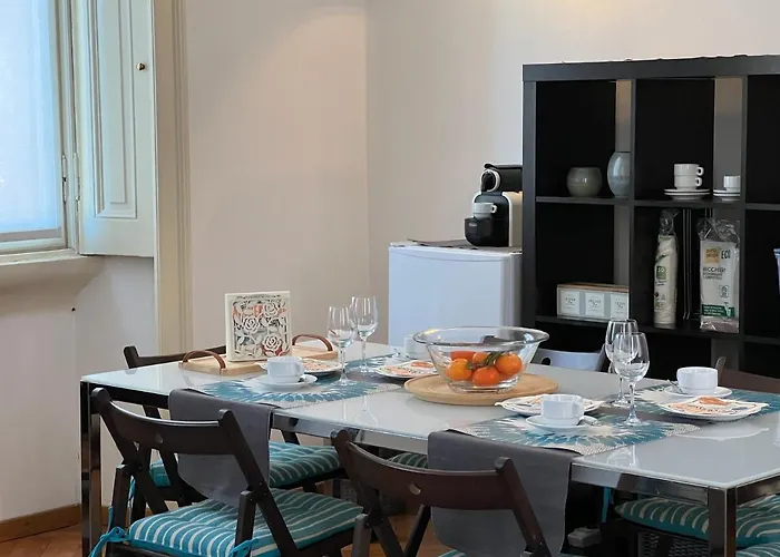 Design Ampio E Luminoso Milano