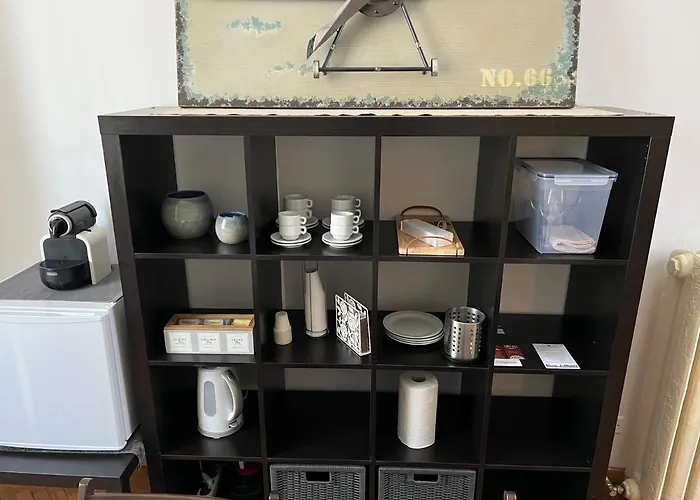 Design Ampio E Luminoso Affittacamere *