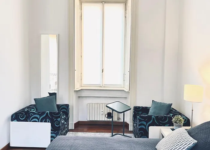 Design Ampio E Luminoso Affittacamere Milano