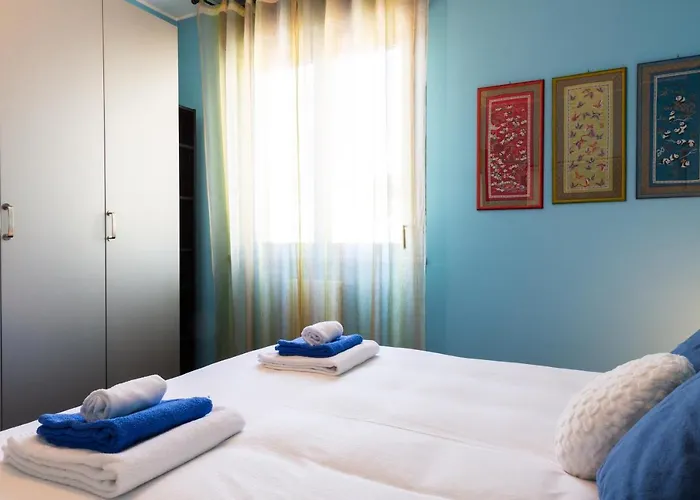 Fara Haus Deluxe - 2 Bedrooms *