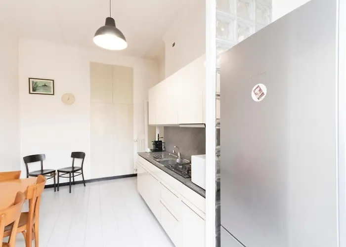 Washington * Milánó