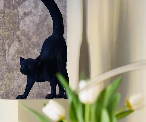 House Of Frames ミラノ