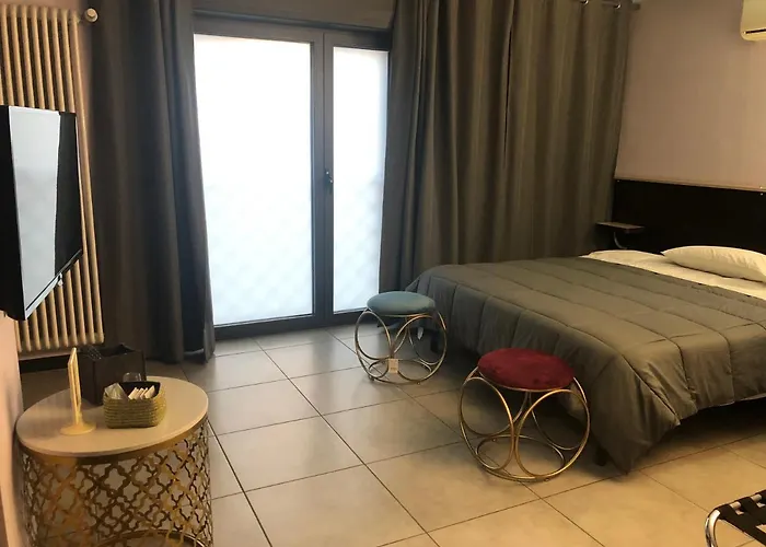 Camilla Easy Metro 4 3*