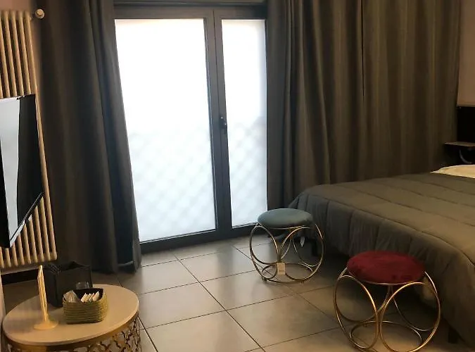 Camilla Easy Metro 4 3* Milaan