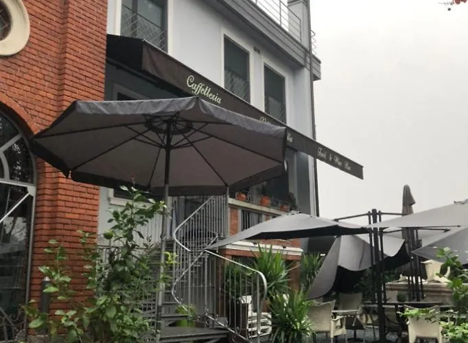 Camilla Easy Metro 4 Gasthuis Milaan