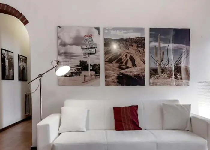 Apartamento Happy & Beautiful Flat In