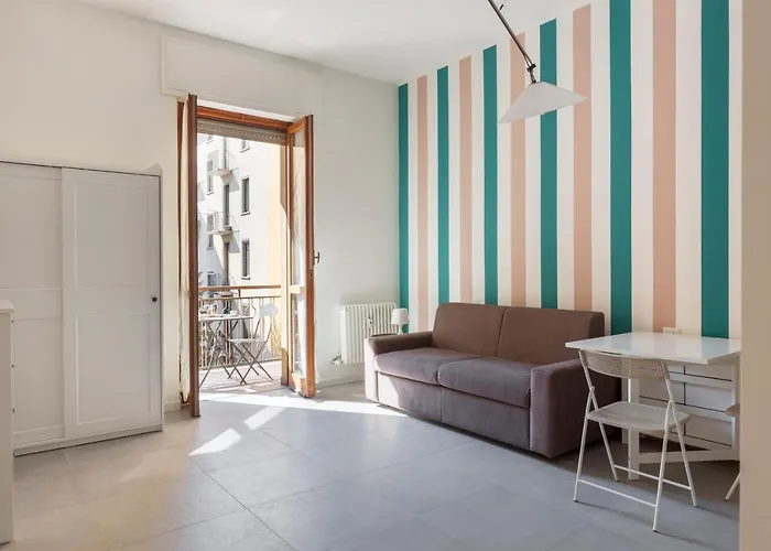 Peaceful Nest In Studi Area Via Botticelli * Milano