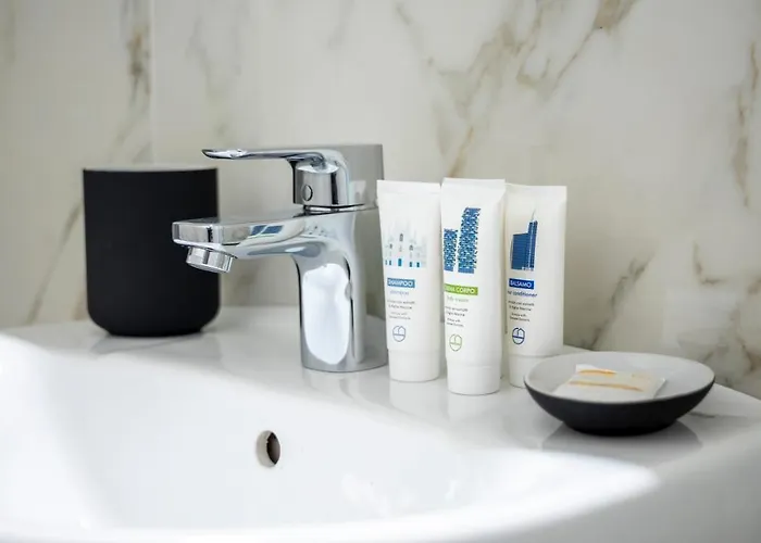 Italianway - The B Village Business *