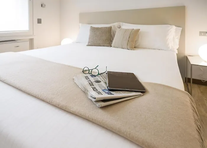 Contempora - Elvezia 8 - E11