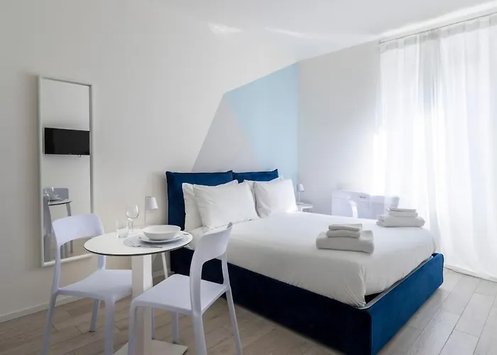 Italianway - The B Village Business *