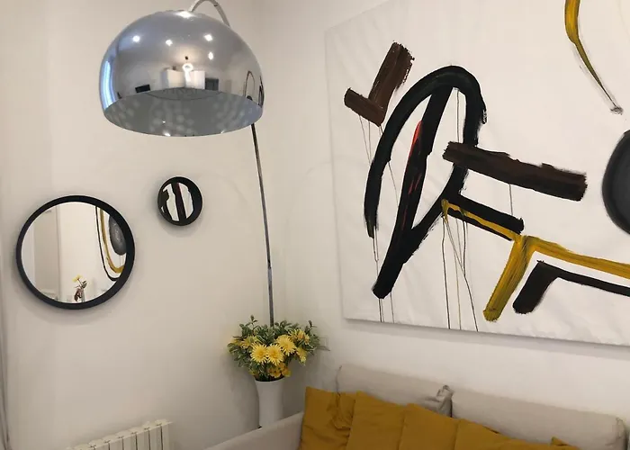 Appartement Casa Alberto Da Giussano, Elegante Bilocale In Centro Con Balcone Sul Parco *