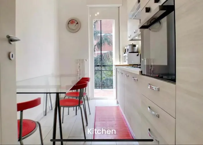 Metro Famagosta - Luminoso Con Balcone Free Wifi & Parking Apartament Mediolan