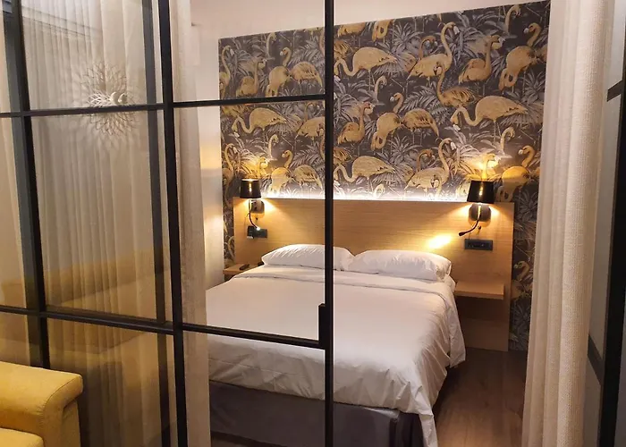 Porta Romana Gold Lägenhet *