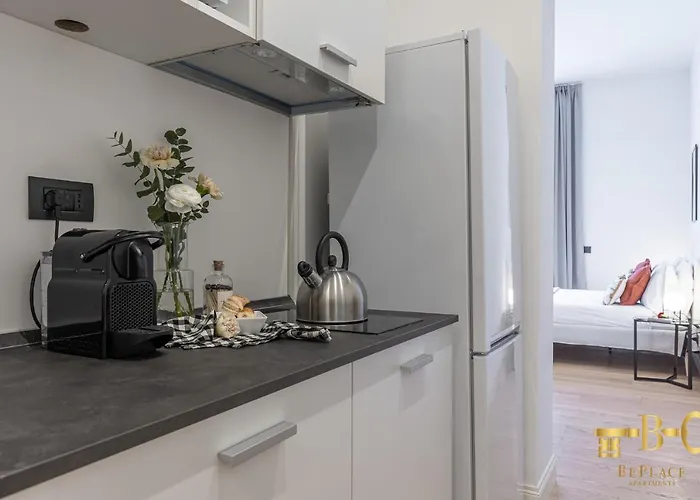 Beplace In San Babila * Milánó