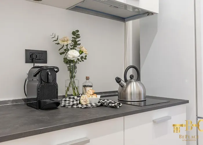 Beplace In San Babila * Milánó