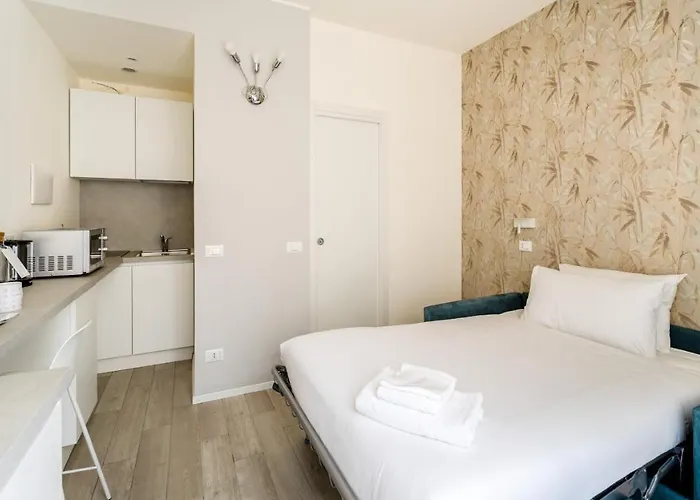 Italianway - The B Village Business