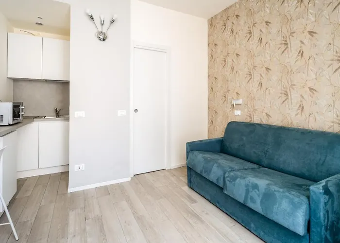 Italianway - The B Village Business * Mailand