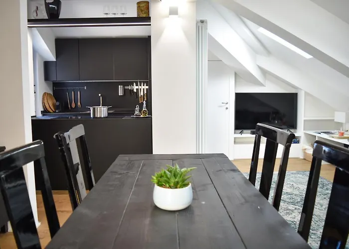 Luxury Attic In Navigli