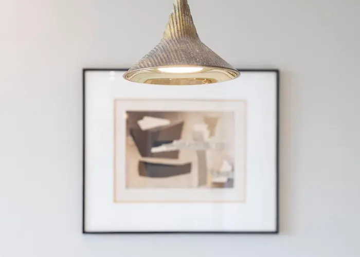 Contempora - Elvezia 8 - E32 * Milán