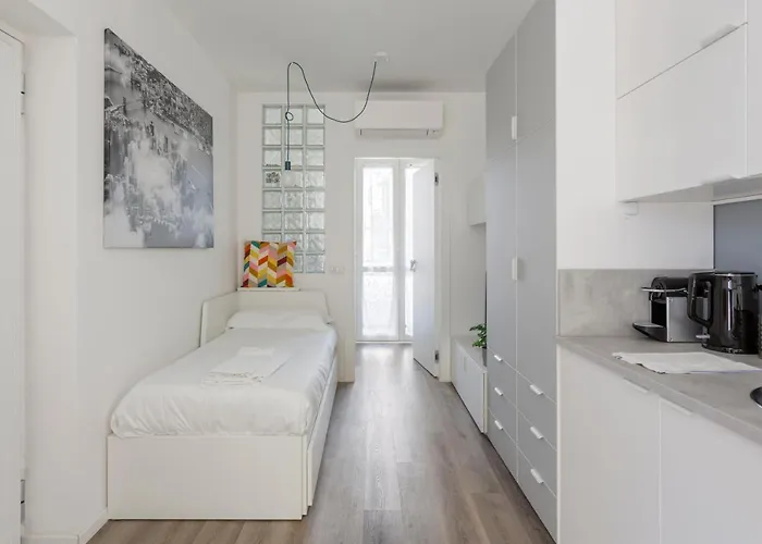 Hostmate - Milano- Varanini's Corner- Nolo Apartamento