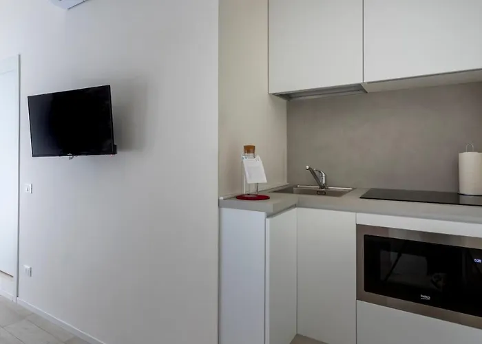 Apartment Italianway - The B Village Business