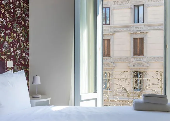 Italianway - The B Village Business Apartment