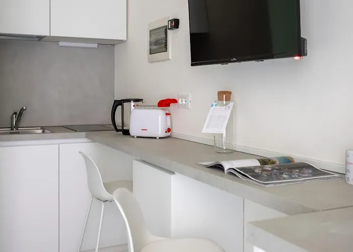 Apartment Italianway - The B Village Business *