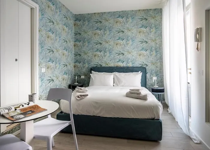 Italianway - The B Village Business