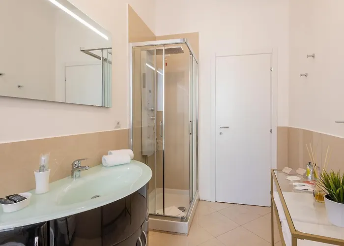 米兰皇家套房 - 卡多纳中心公寓