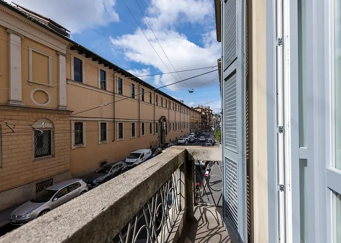 Royal - Centro Cadorna Milánó