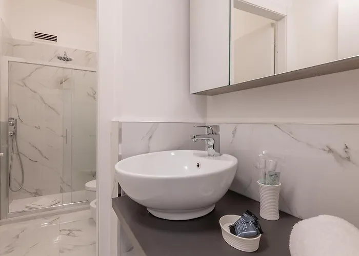 Royal - Centro Cadorna Milánó