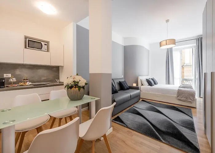 Royal - Centro Cadorna Apartman Milánó