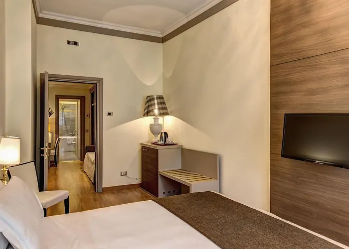 Romana Residencia 4*