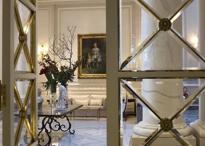 ホテル パラッツォ パリジ ホテル＆グランド スパ Lhw 5*