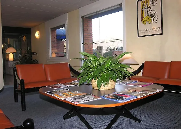 Siloe Hotel apartamentowy 3*